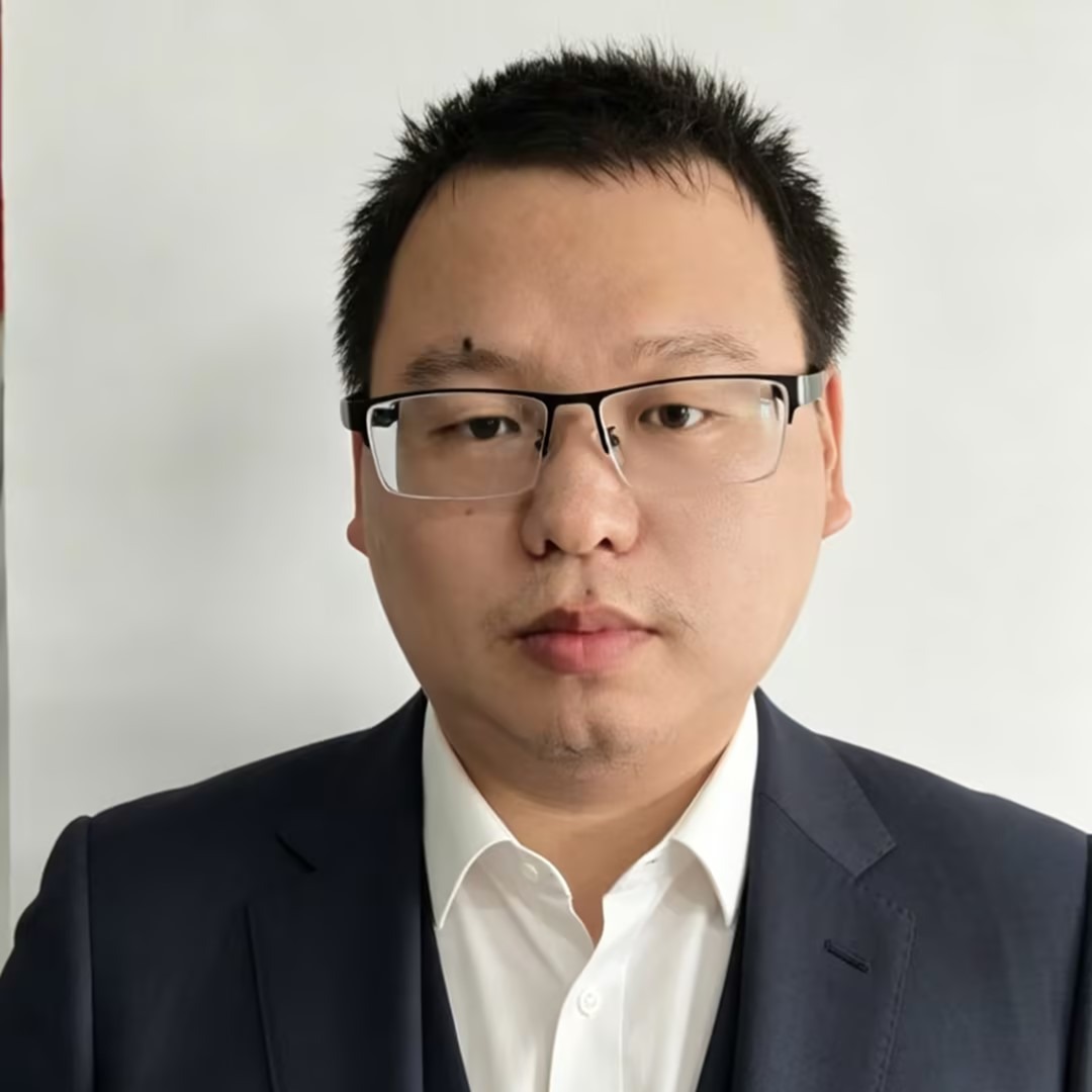 徐骁鹏