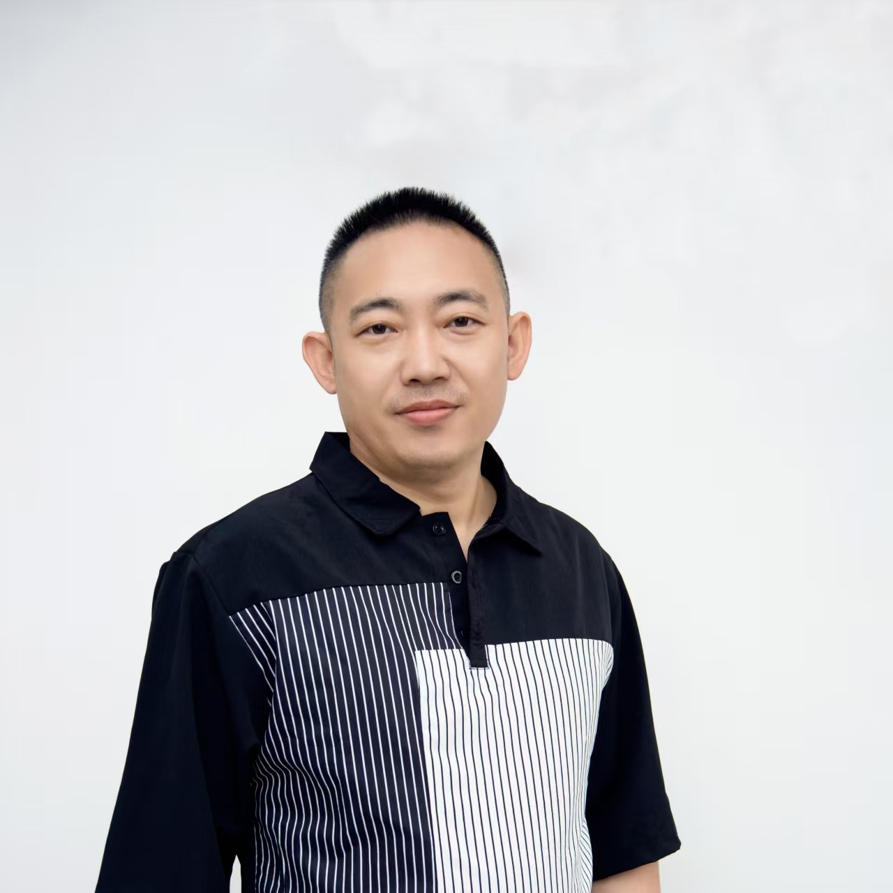 闫吉伟