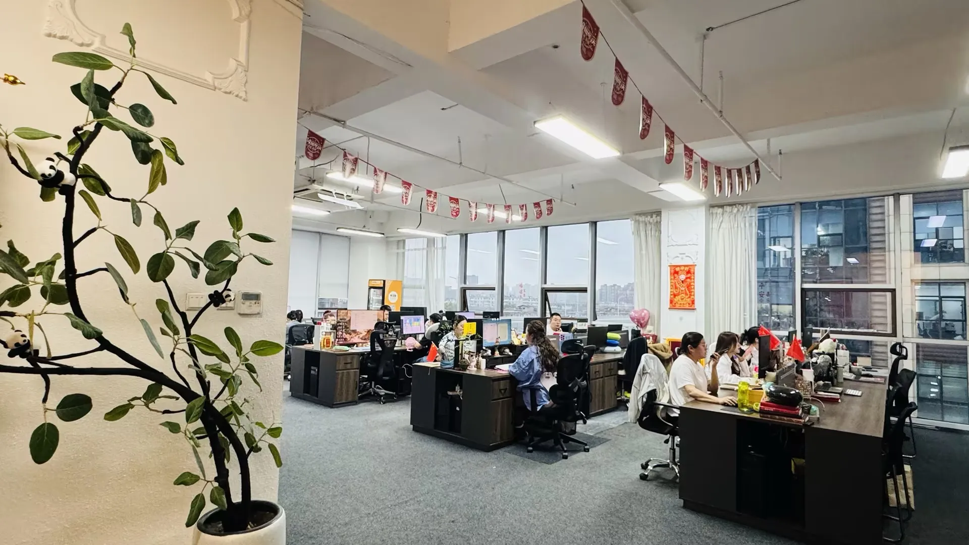 学天教育长春分校-工作中