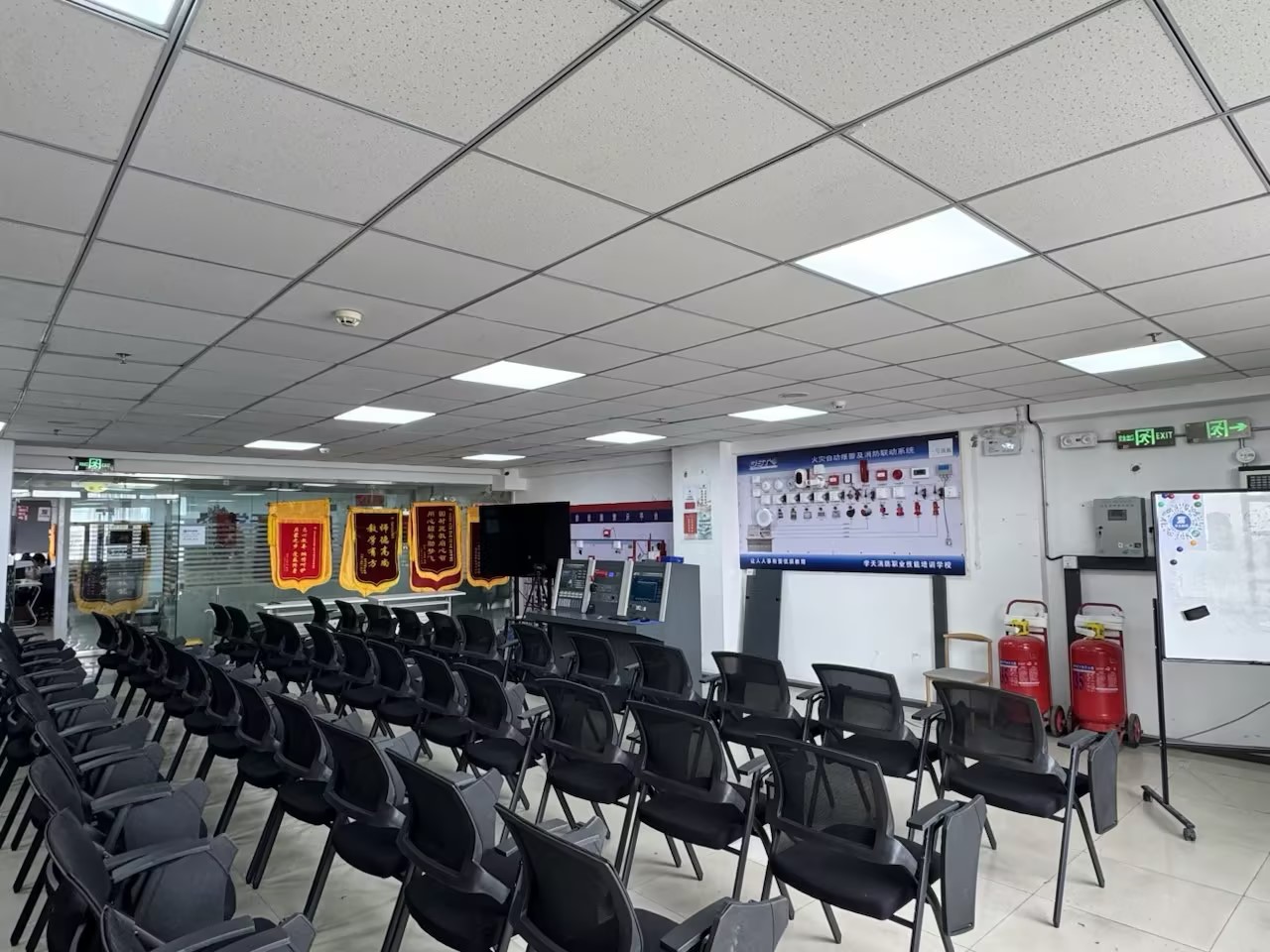 乌鲁木齐消防学校校园风采