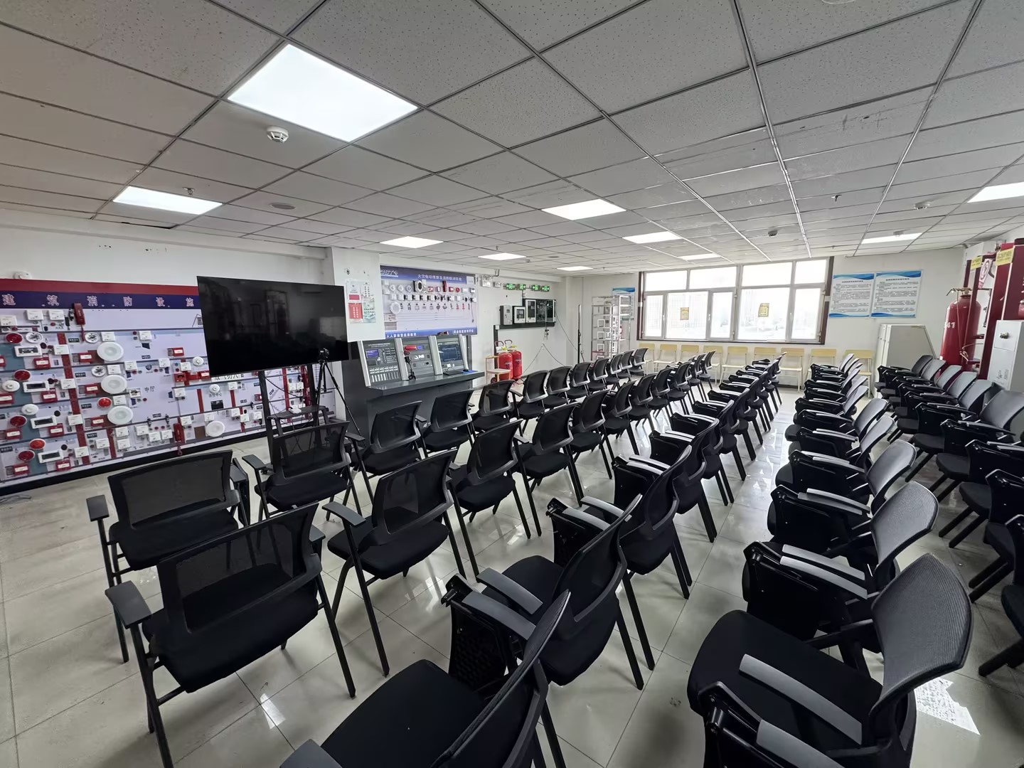乌鲁木齐消防学校校园风采