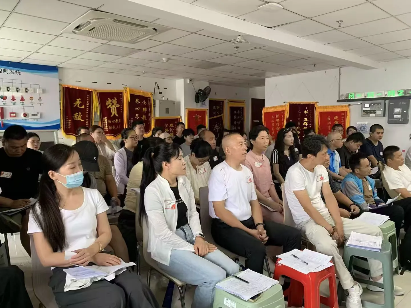 学天教育_保定消防学校_上课现场