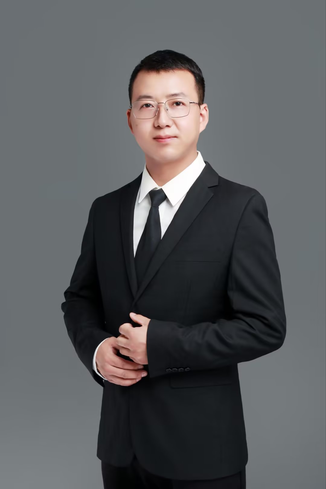 学天教育西安消防二分校师资-侯立