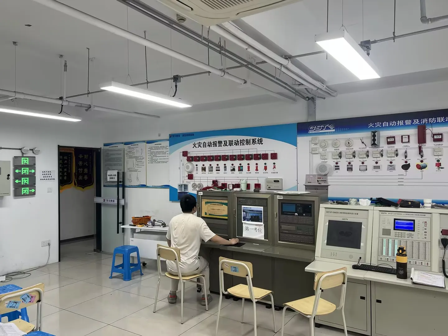 学天教育绍兴消防学校分校-校区消防实操间